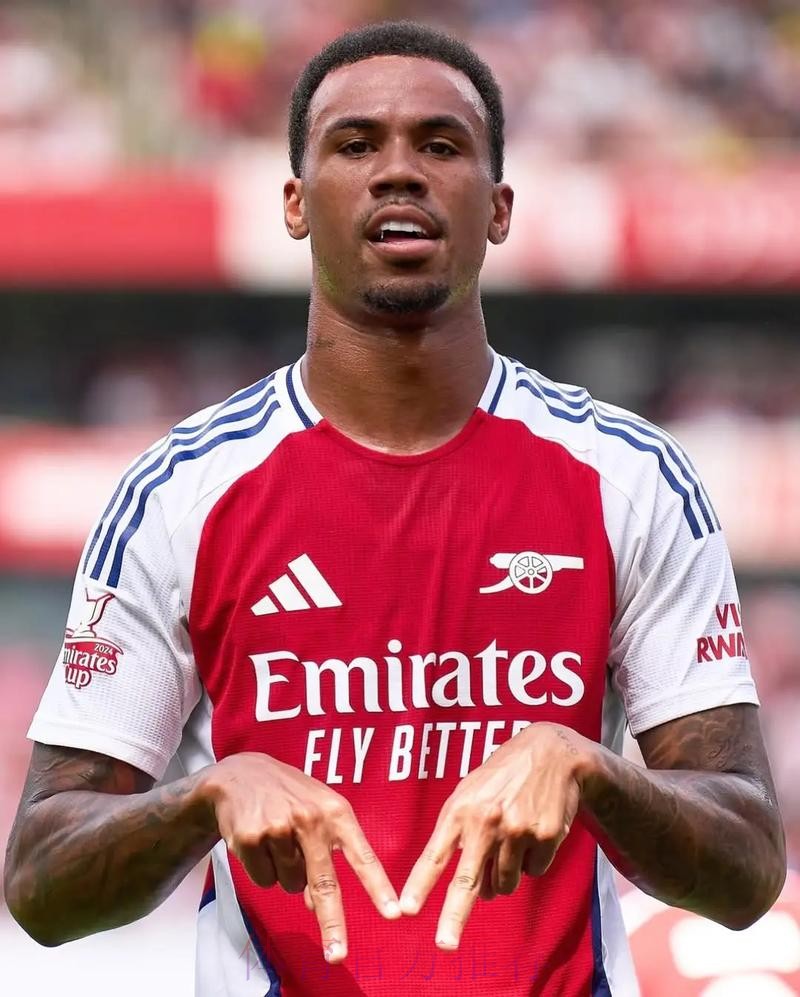 邮报-皇马想买加布里埃尔 但球员在阿森纳很开心